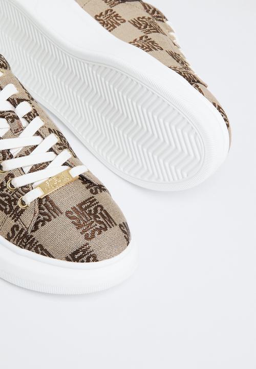 Steve Madden Glider Sneaker